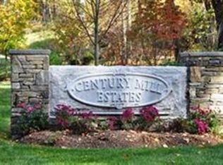 45 Mill Pond Rd, Bolton, MA 01740