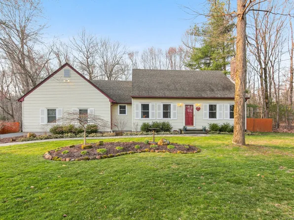 2 Cope Farms Road, Farmington, CT 06032