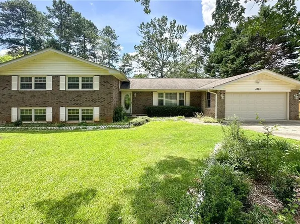 4323 Woodhaven Ln, Oakwood, GA 30566