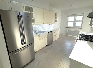 4019 196th St #2, Flushing, NY 11358