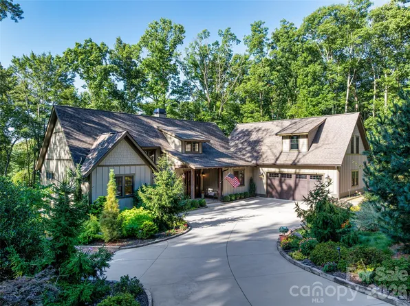 442 Autumn Sky Dr, Gerton, NC 28792