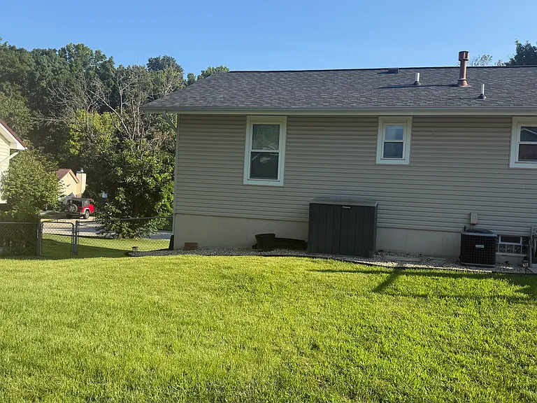 48 Crescent Hills Dr — Photo 45