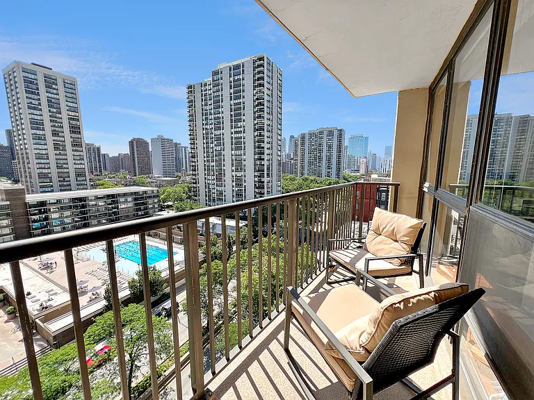 1540 N La Salle Dr #1001 — Photo 5