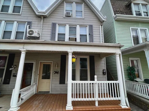 156 S 2nd St, Steelton, PA 17113