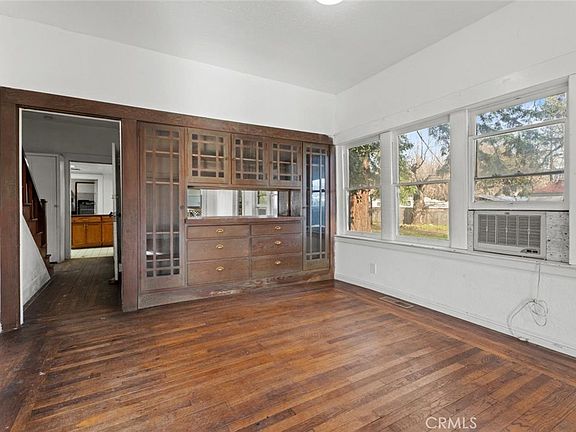 4th image of 630 2nd St