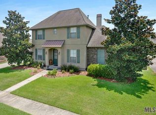 16496 Oakview Dr, Prairieville, LA 70769