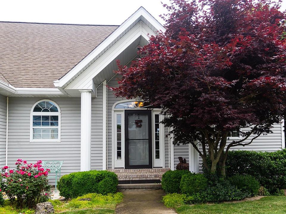 1st image of 677 Monaco Dr