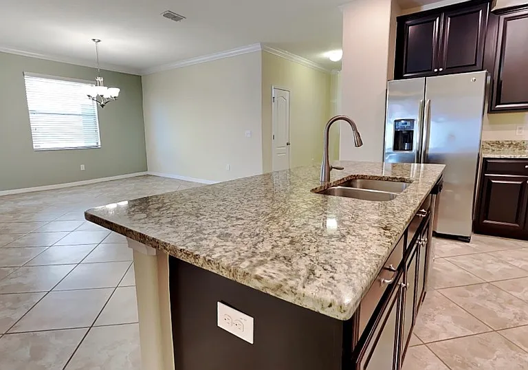 11020 Whittney Chase Dr — Photo 4
