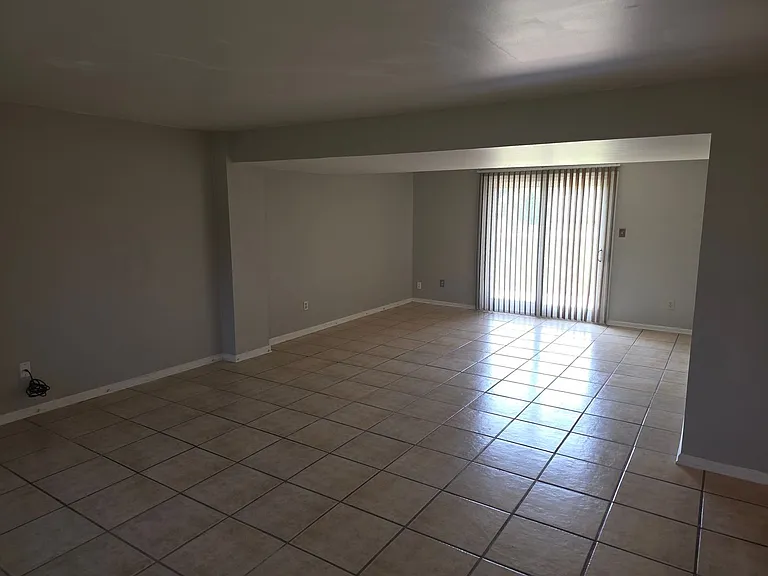 146 Honora Dr — Photo 25