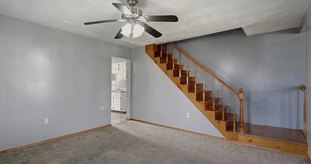 3 bed, 1600 sqft, $1,650 — Photo 3
