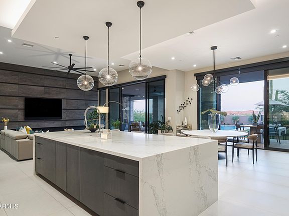 5th image of 10617 E GREYTHORN Drive