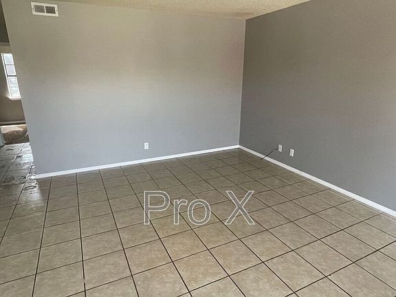 2nd image of 1021 S Saint Louis Ave APT 2