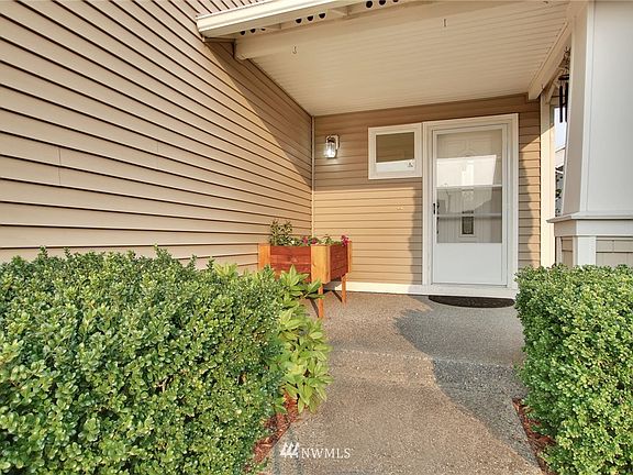 2nd image of 10024 Cole Court