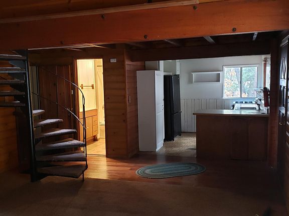 5th image of 40922 Spruce Dr