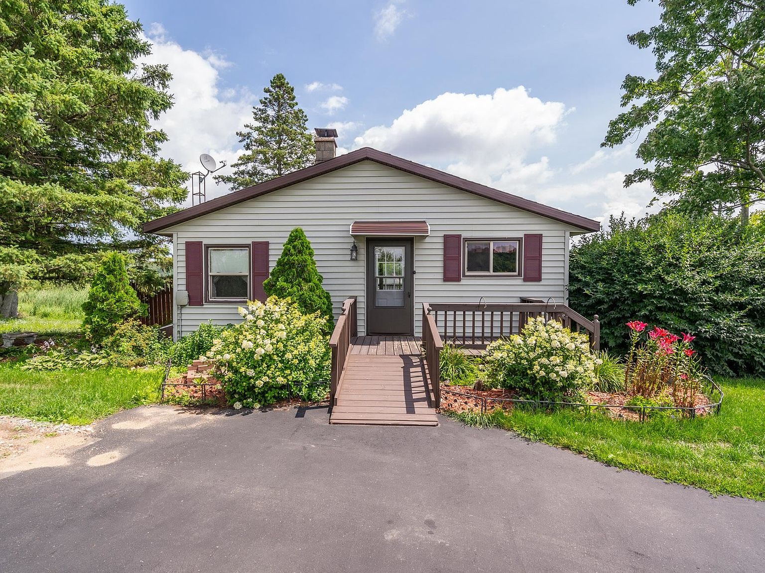210533 State Highway 49, Wittenberg, WI 54499 Zillow