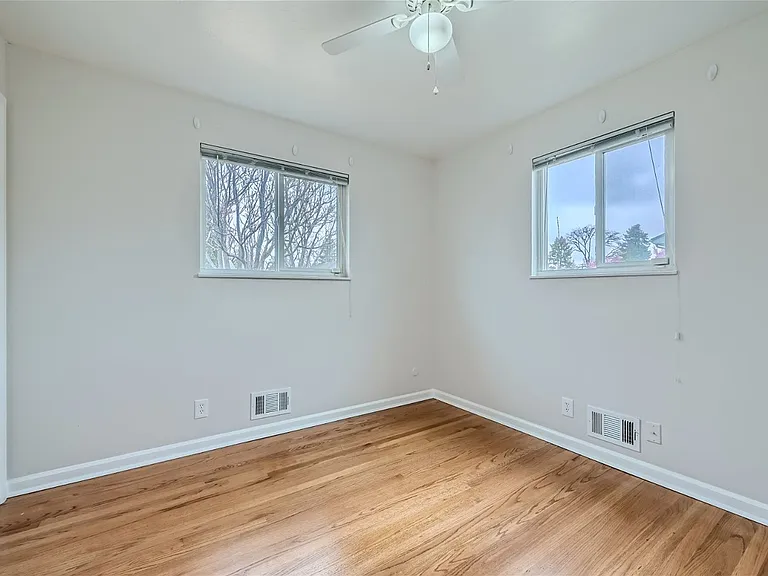 11256 Franklin St — Photo 6