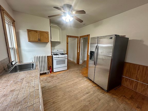 5th image of 78-80 Holbrook St #80A
