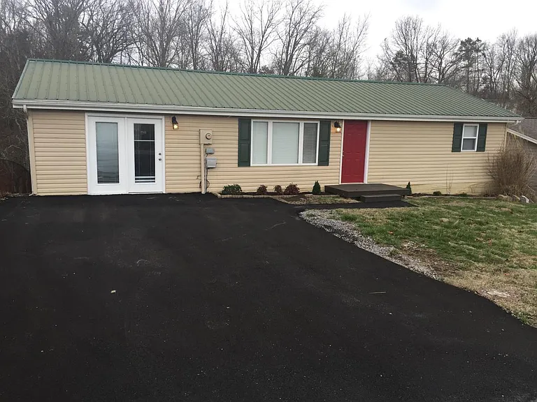 2824 Carrollwood Heights Rd — Photo 22