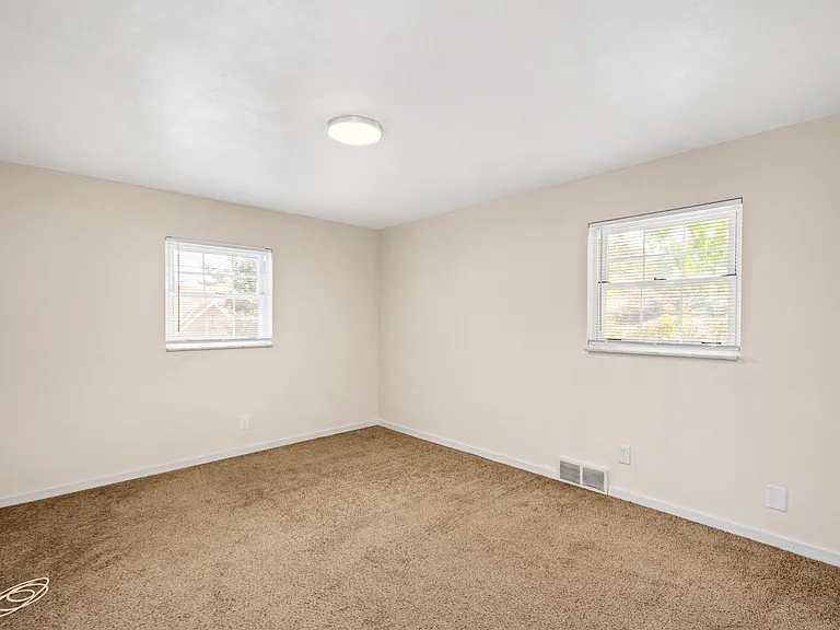 11130 Frankstown Rd #1 — Photo 14