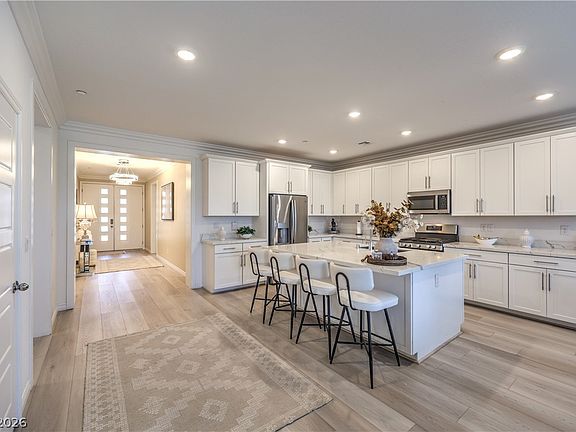 4th image of 251 Robson Ridge Ln