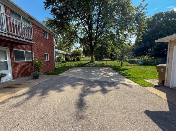 426 Rushmore Ln