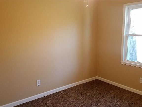 5th image of 710 N Pierce St