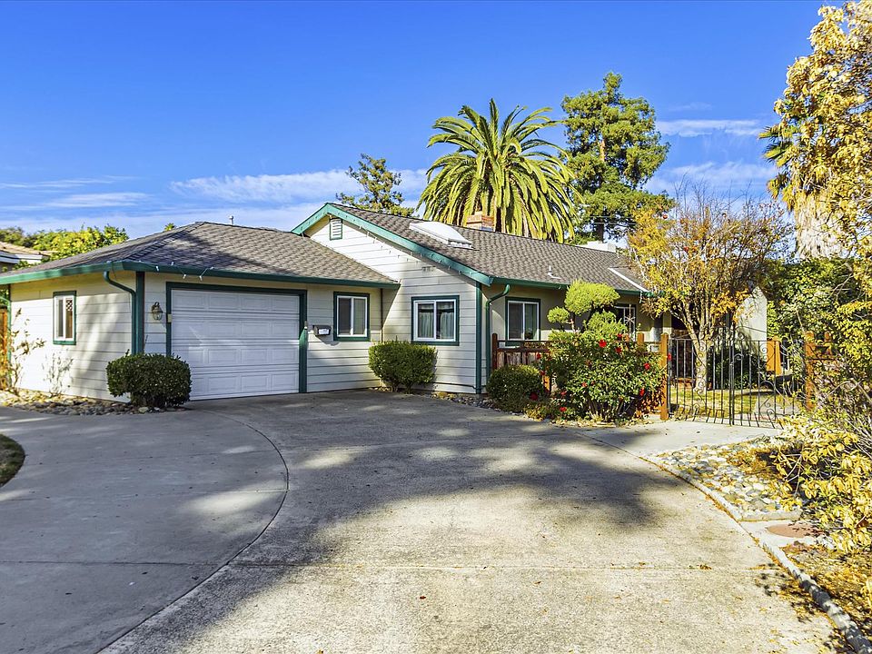 1st image of 12515 Paseo Flores