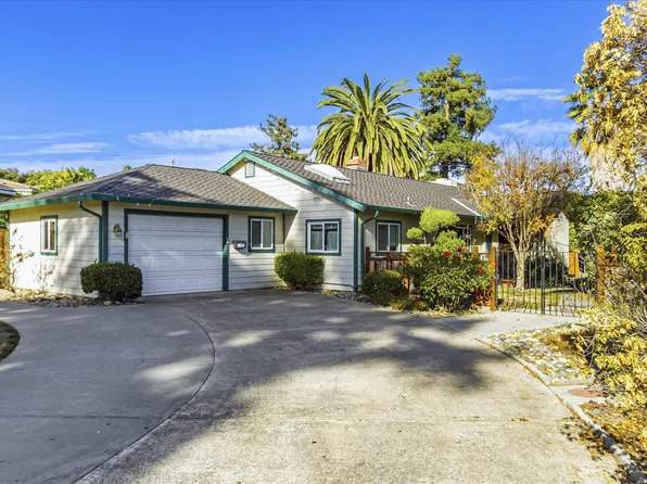 12515 Paseo Flores, Saratoga, CA 95070