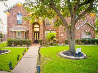 16639 Barrett Post Ln, Houston, TX 77095