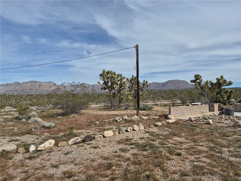 1st image of 101 W Prairie Dog Pl