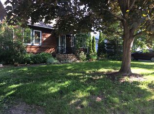 27 Skylark Rd, Portland, ME 04103