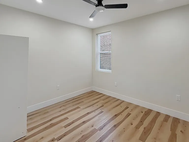 2915 Kirk Ave — Photo 17