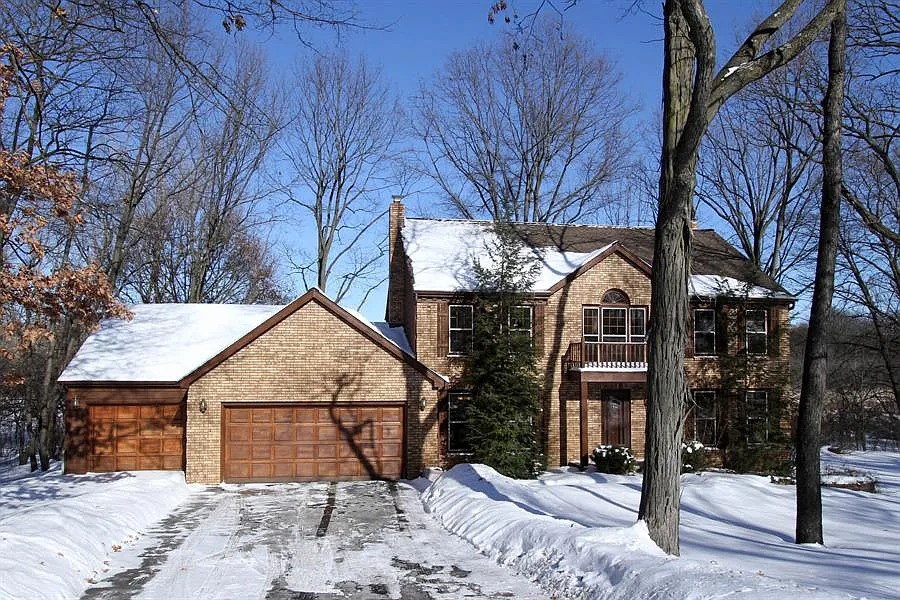 27 Robin Crest Rd photo 1