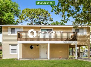 8181 Albatross Rd, Fort Myers, FL 33967