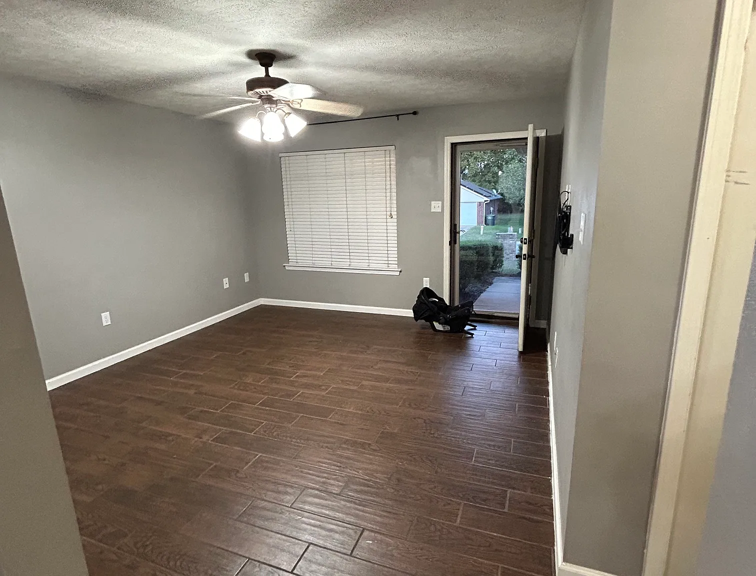 3 bed, 1148 sqft, $1,550 — Photo 1