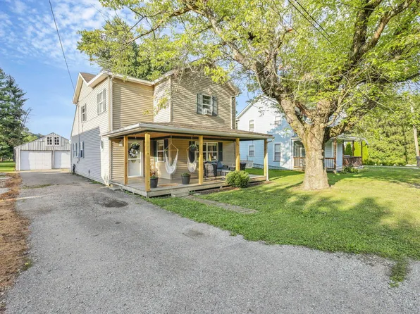213 Maple St, Sugar Grove, OH 43155