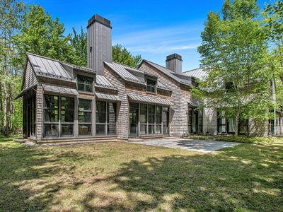 7085 Youngren Rd, Three Oaks, MI, 49128