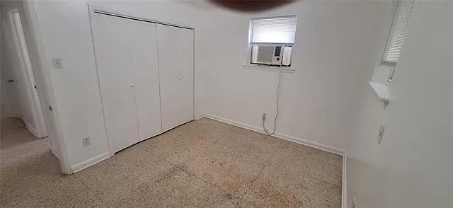 310 N Wilson St — Photo 6