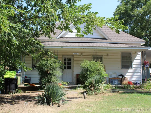 326 E 15th St, Ada, OK 74820