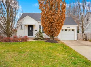 1826 Kenny Rd, Columbus, OH 43212