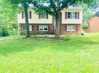 14 Cherry Laurel Dr, Fredericksburg, VA 22405