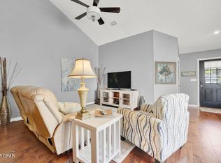 231 Via Largo #39-B, Pt Washington, FL 32459