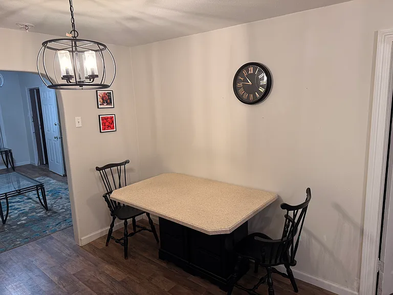 2220 S Martin St — Photo 15