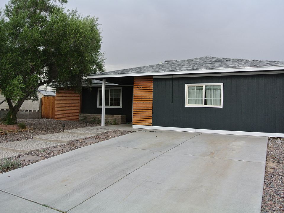 1st image of 612 Bloomingfield Ln