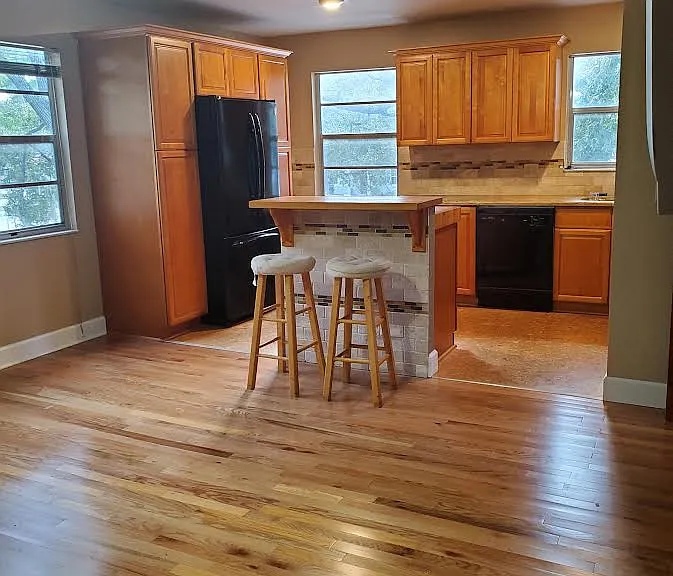 Kitchen/ living room area