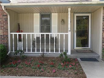 2nd image of 1801 Glenn Hendren Dr