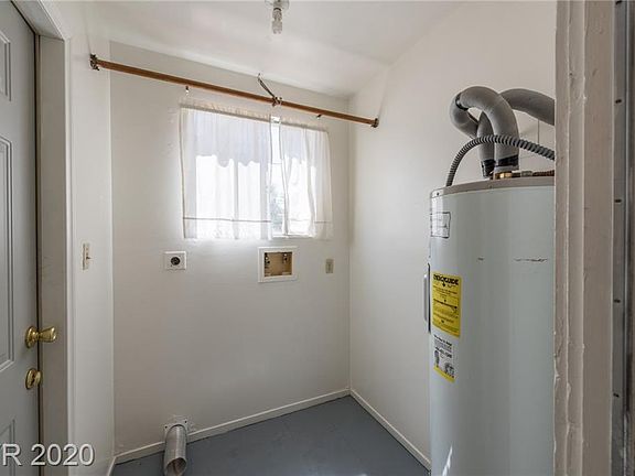 5th image of 206 S Texas Ave APT A