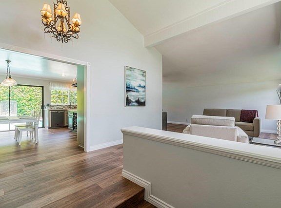 3078 W Sierra Dr Westlake