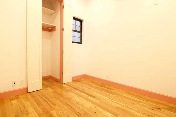 Rented by Nooklyn NYC LLC | media 5