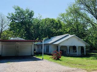 105 S Anderson St, Rising Star, TX 76471